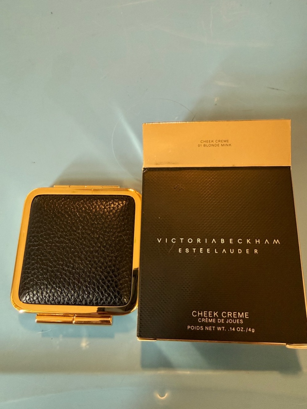 Victoria Beckham x Estée Lauder Cheek Creme Compact - Black & Gold